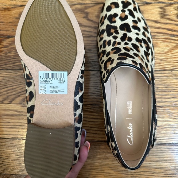 Brand new leopard loafers - Picture 2 of 2